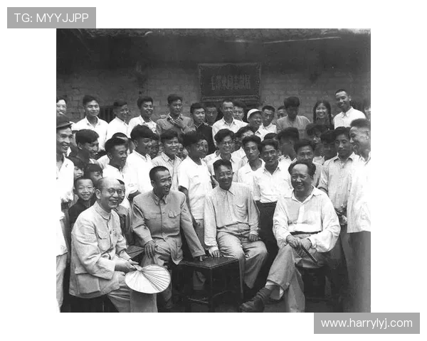 从韶山少年到共和国缔造者毛泽东的战略眼光与企业家精神探索